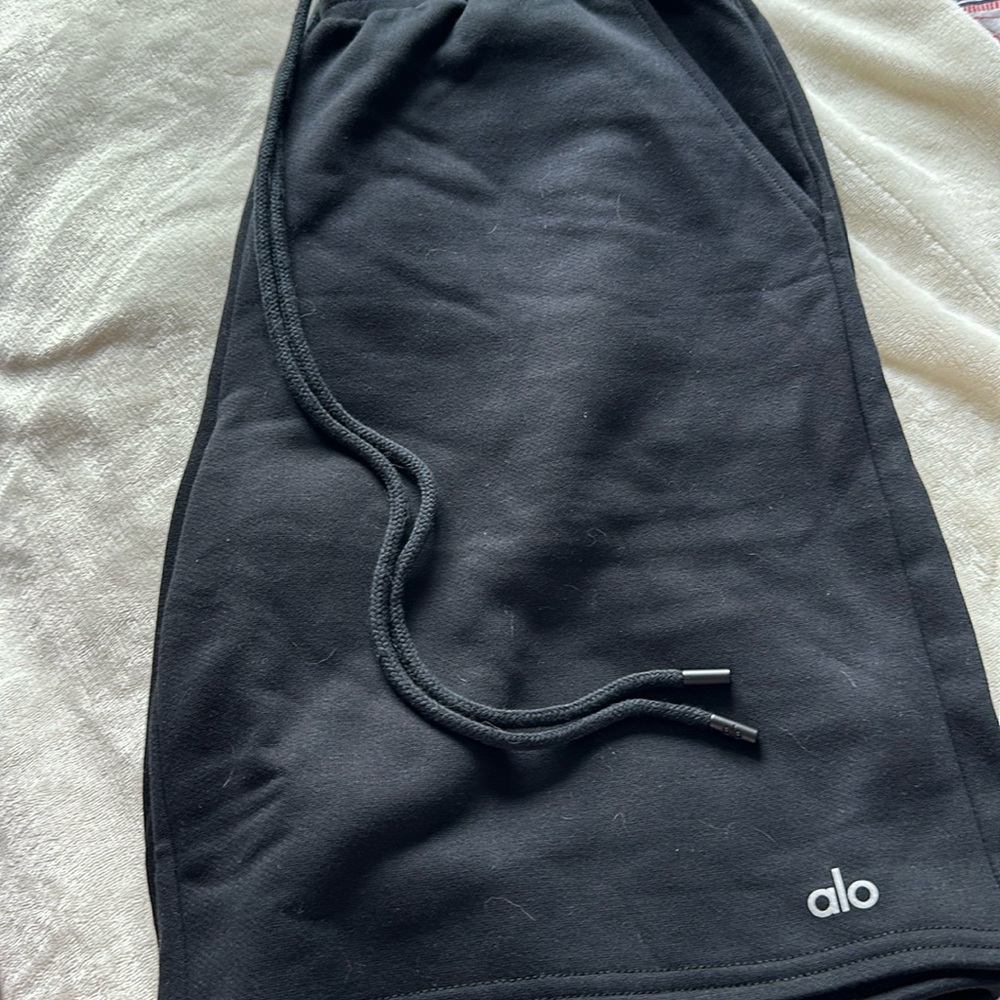 ALO Black Shorts